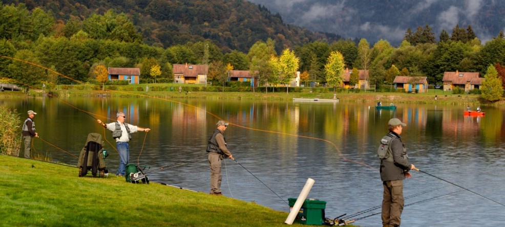 Profitez d&rsquo;une partie de pêche pendant vos vacances en camping