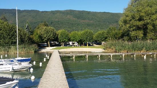 Les Rives du Lac : votre camping bord du lac à Veynes