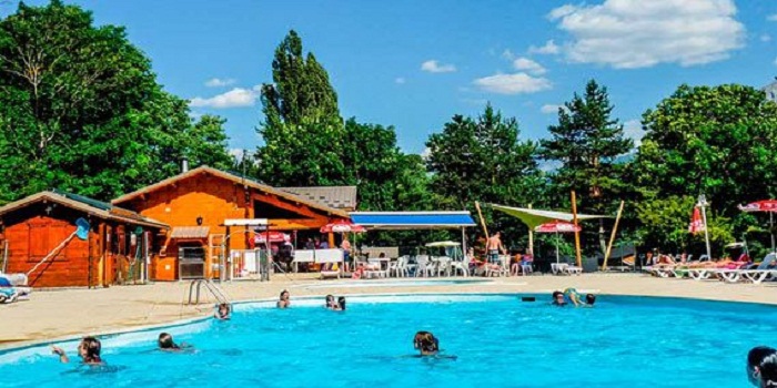 Camping dans les Alpes : visites et activités